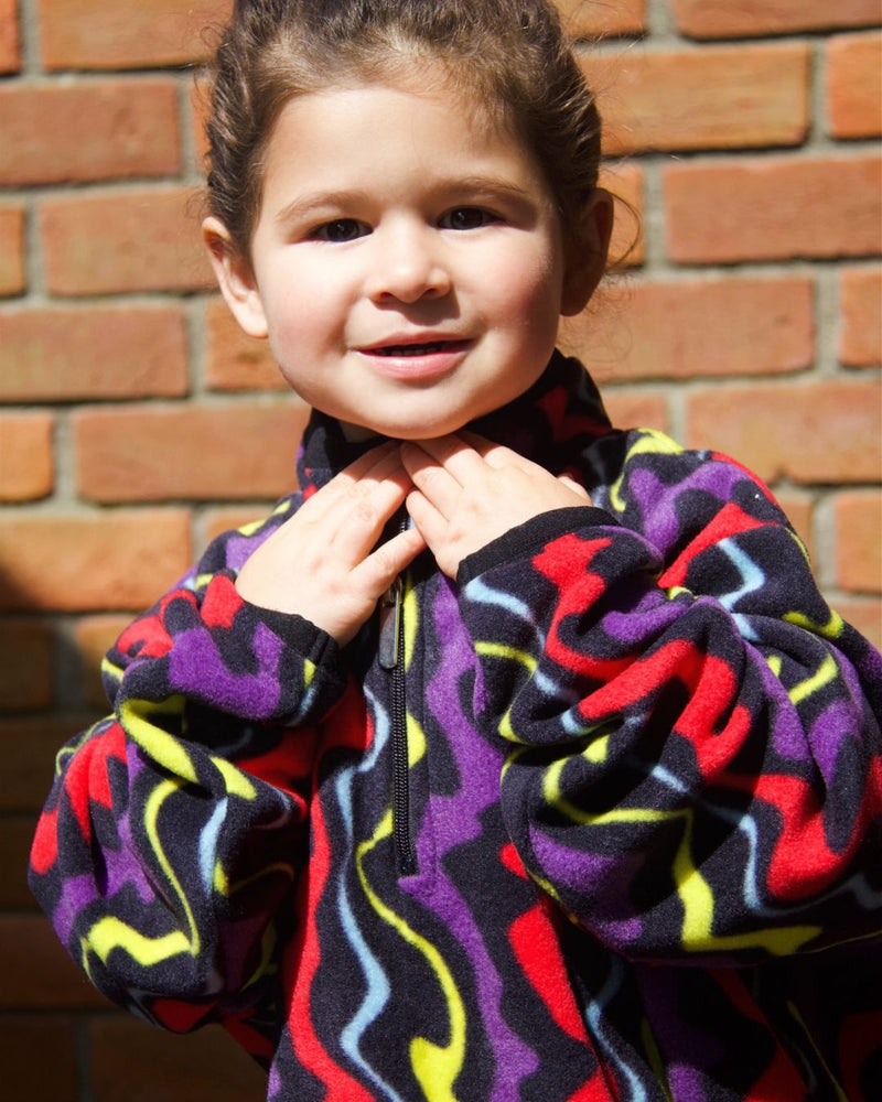 Rainbow Wave Fleece: The AG Mini €35